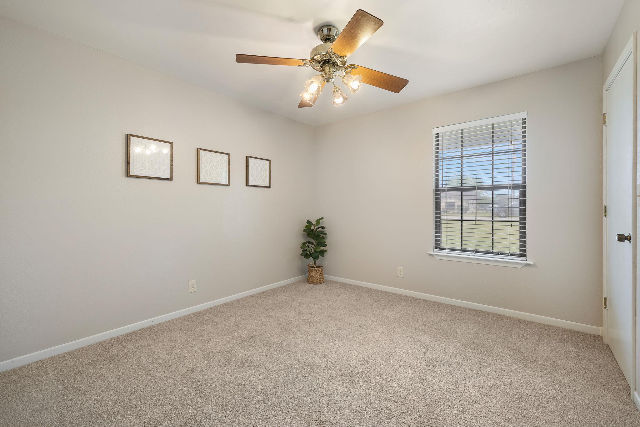 306 Dove Trl, Bertram, TX 78605