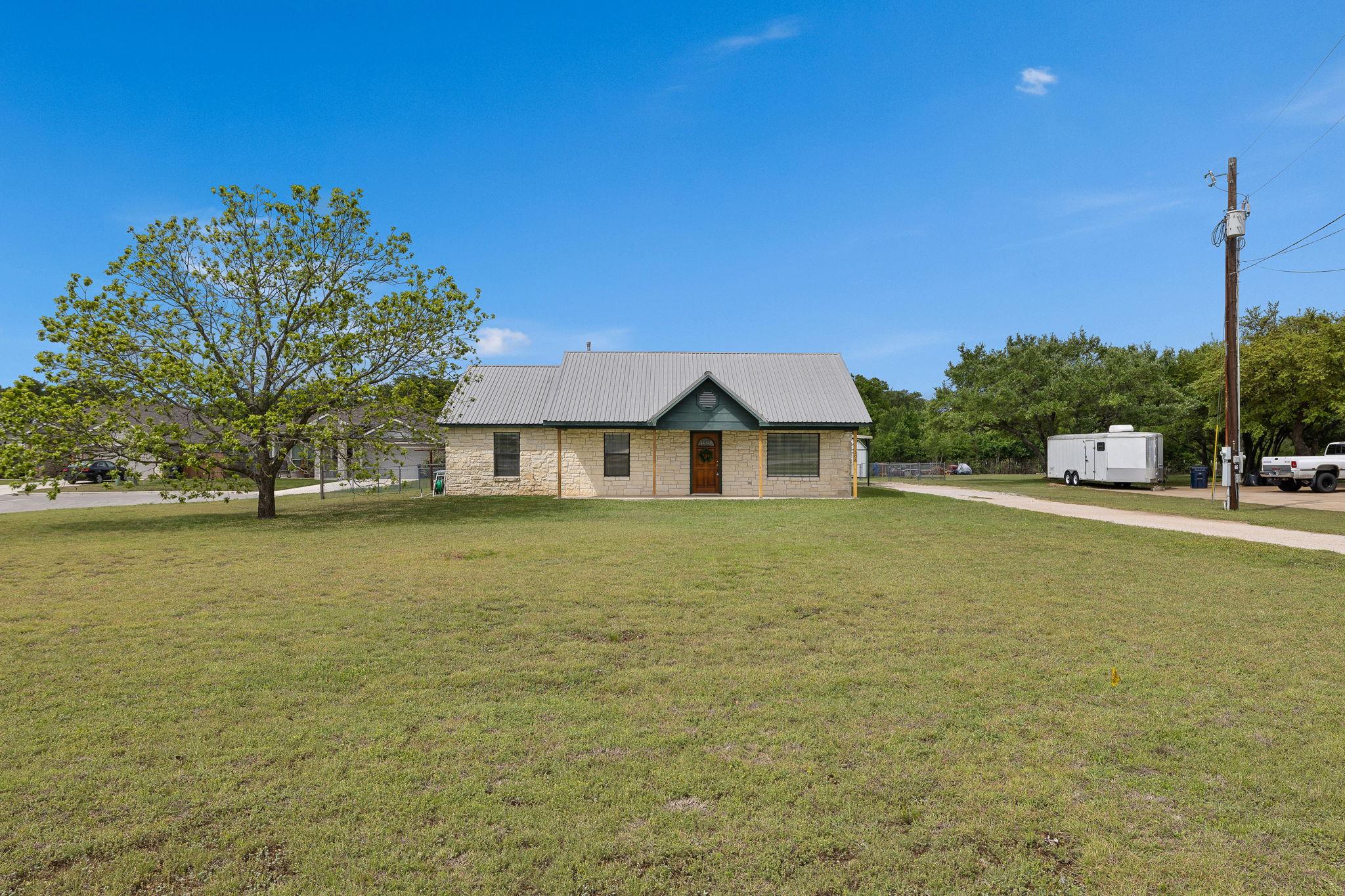 306 Dove Trl, Bertram, TX 78605