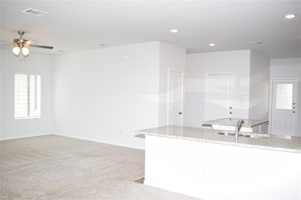 133 Everglades Dr, Kyle, TX 78640