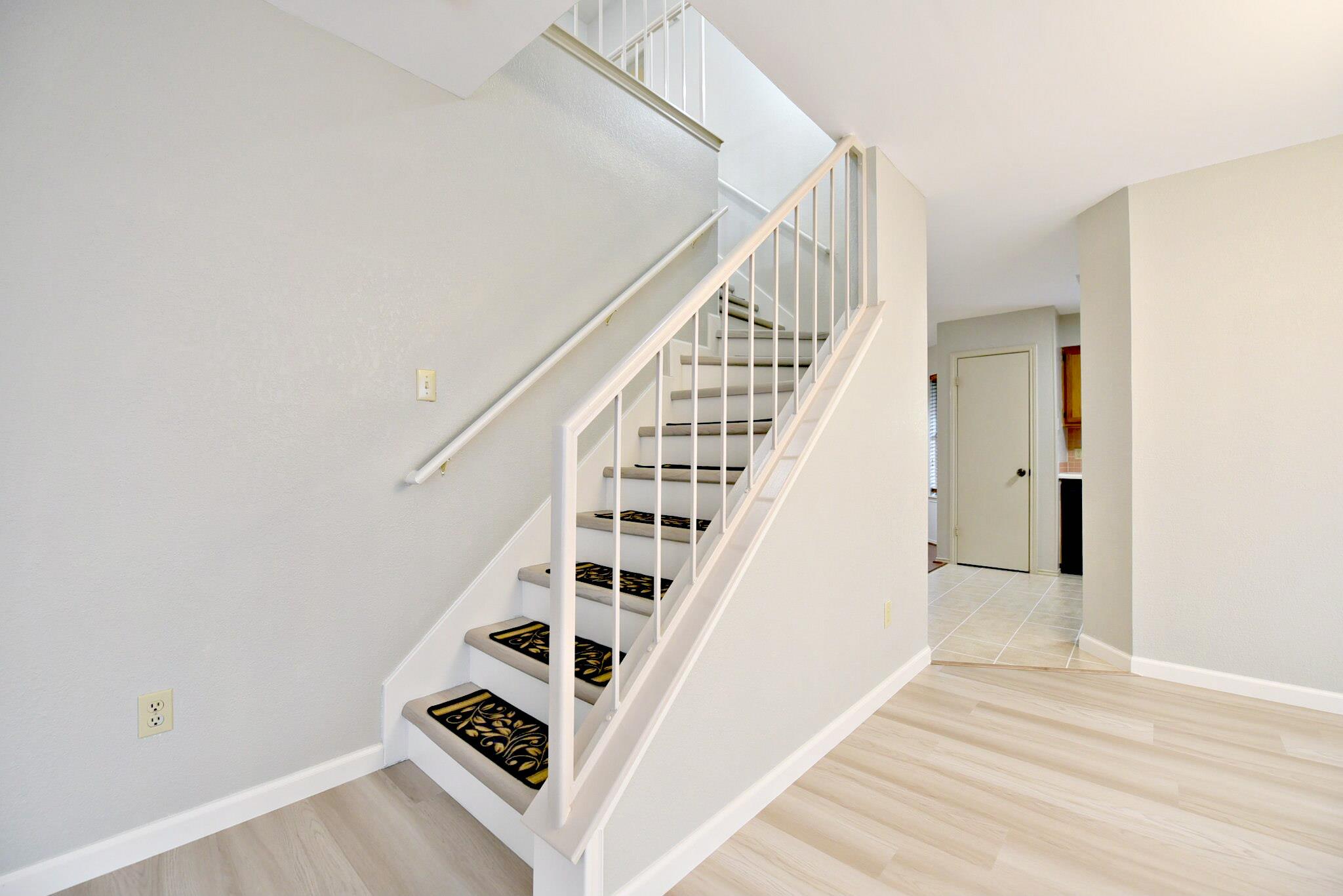 13329 Black Canyon Dr, Austin, TX 78729