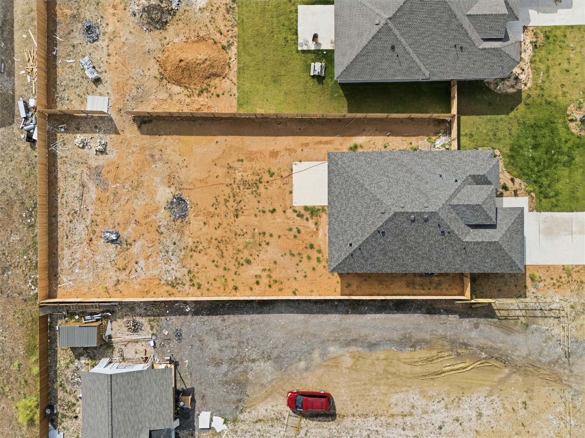 158 Lavanda Ln, Dale, TX 78616