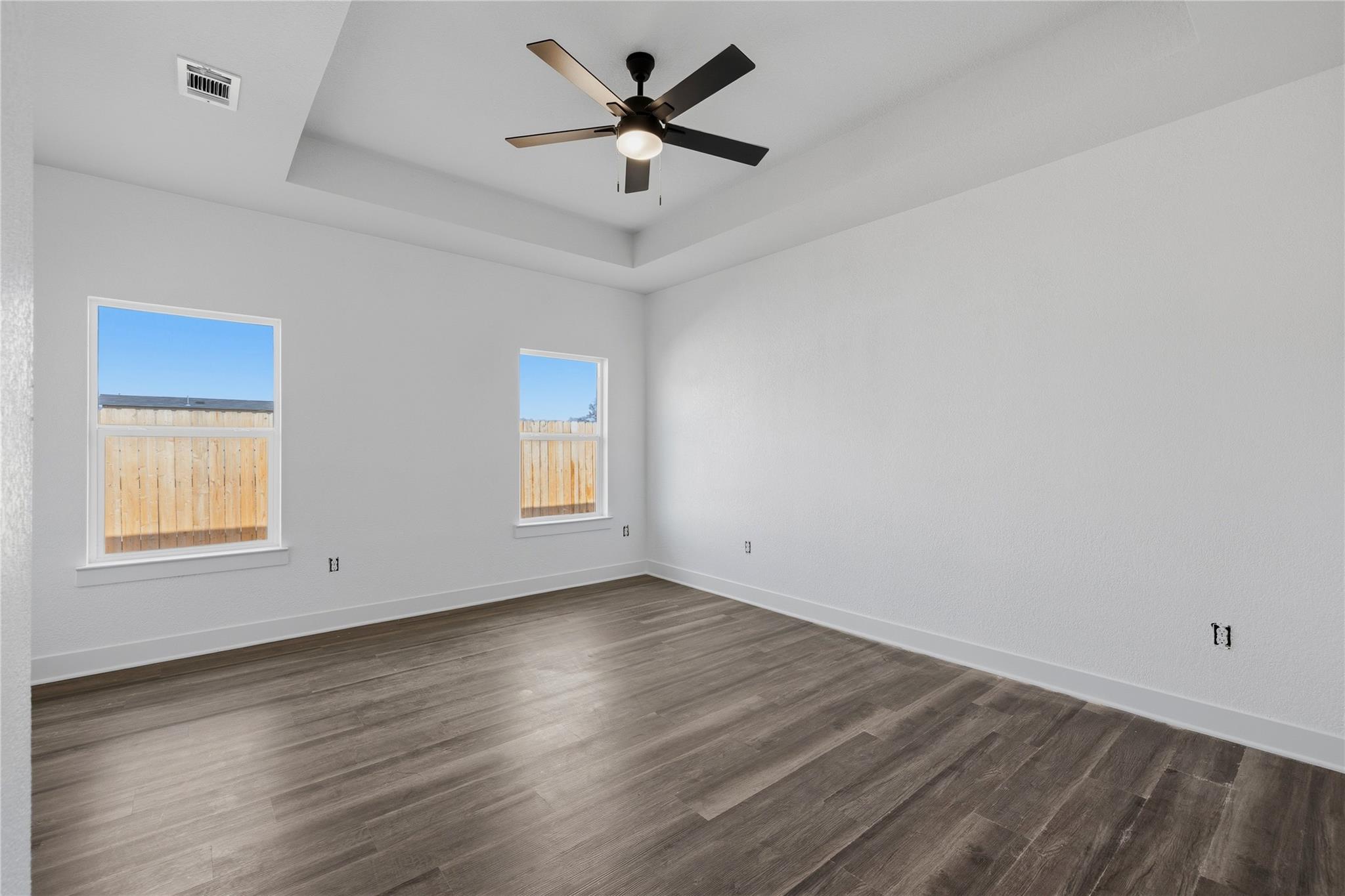 158 Lavanda Ln, Dale, TX 78616