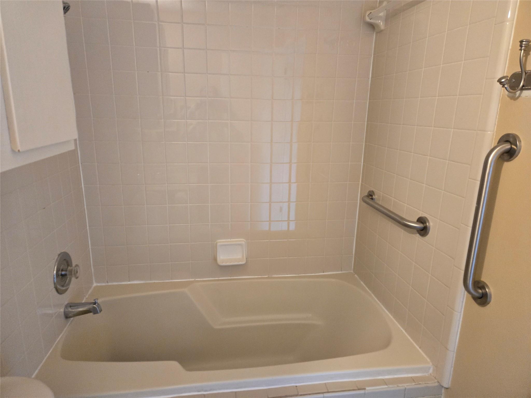 10001 Parliament House Rd # A, Austin, TX 78729