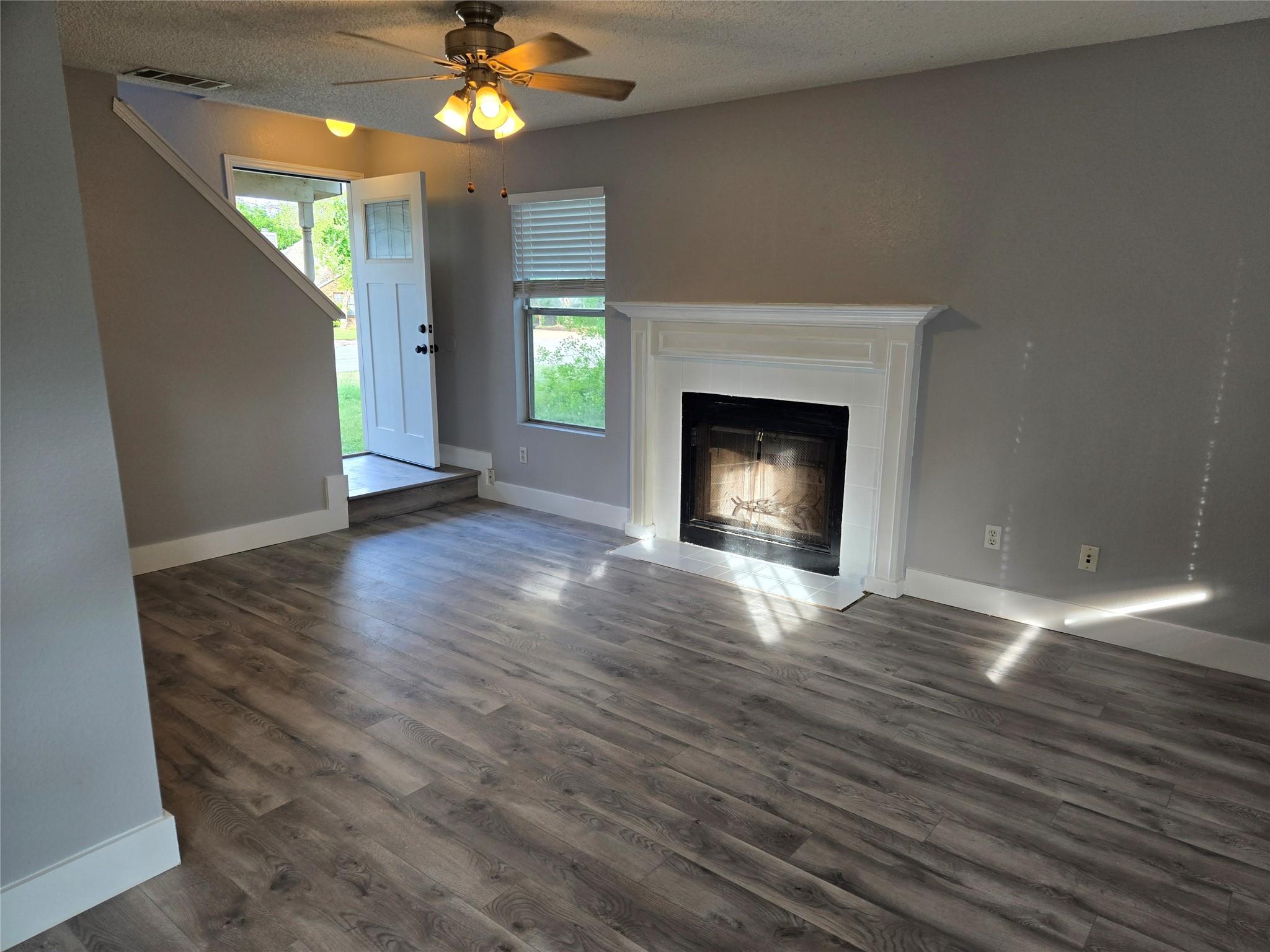 10001 Parliament House Rd # A, Austin, TX 78729