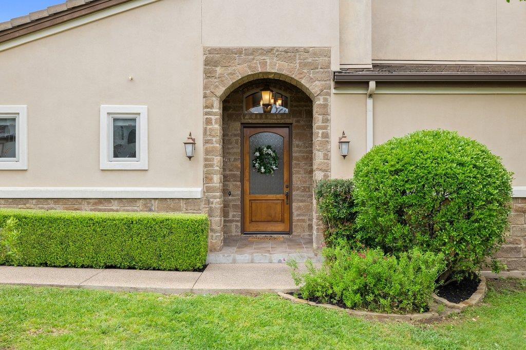 19 Chandon Ln, Lakeway, TX 78734