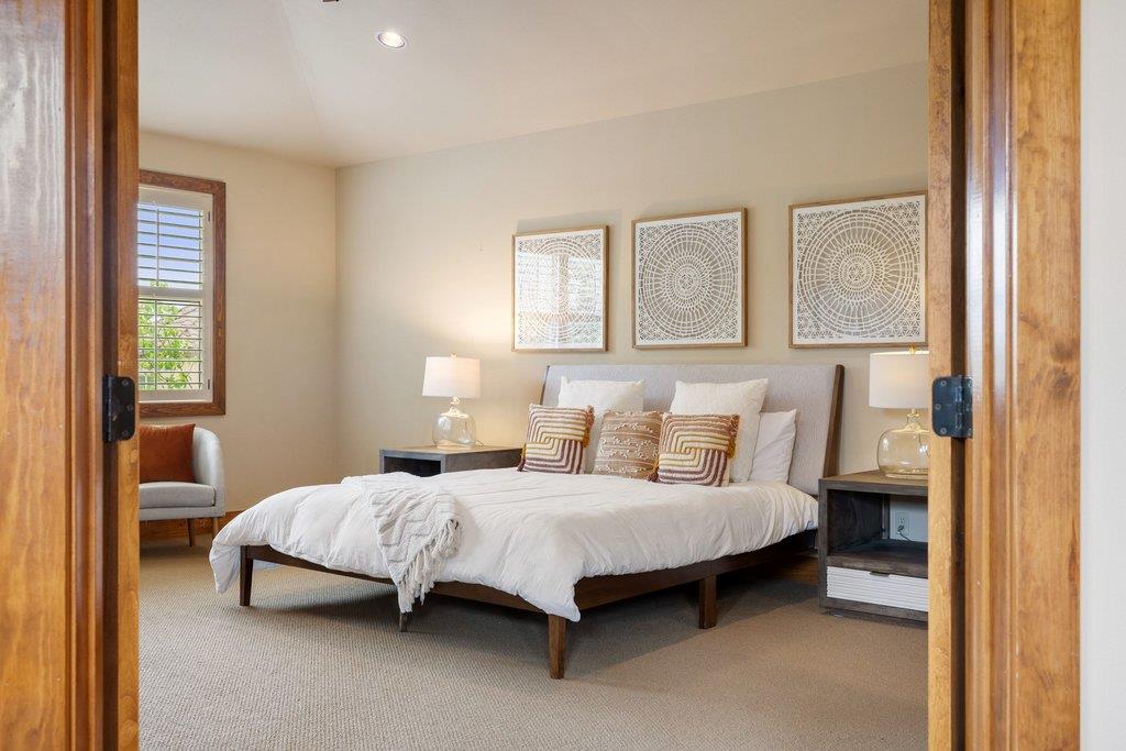 19 Chandon Ln, Lakeway, TX 78734