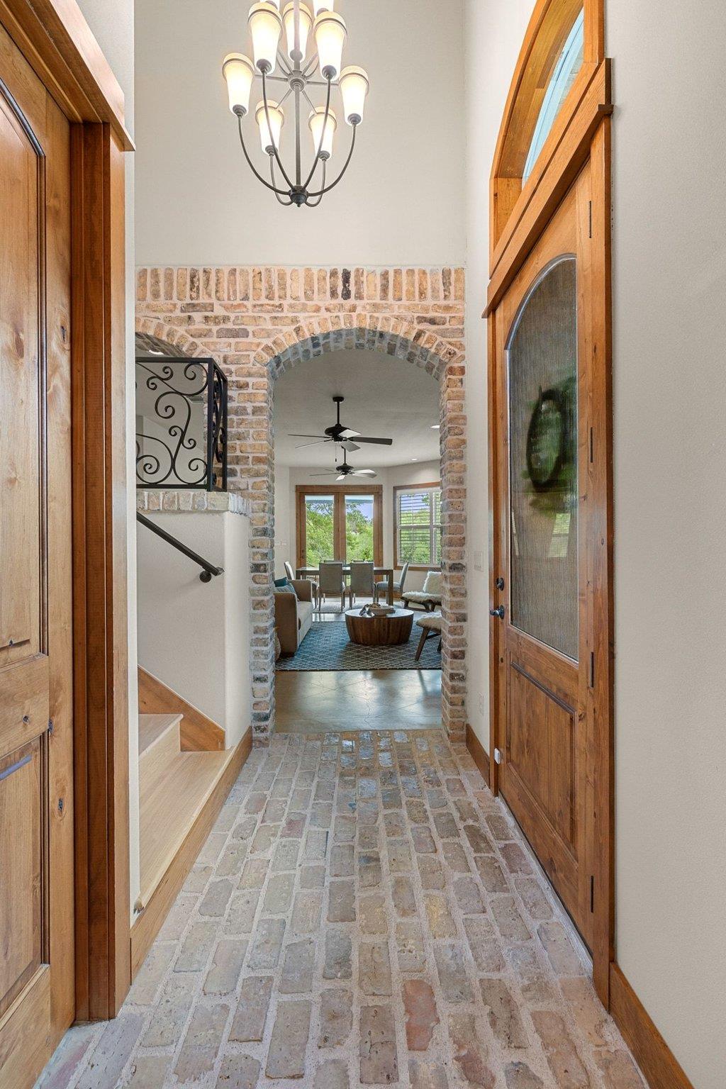 19 Chandon Ln, Lakeway, TX 78734