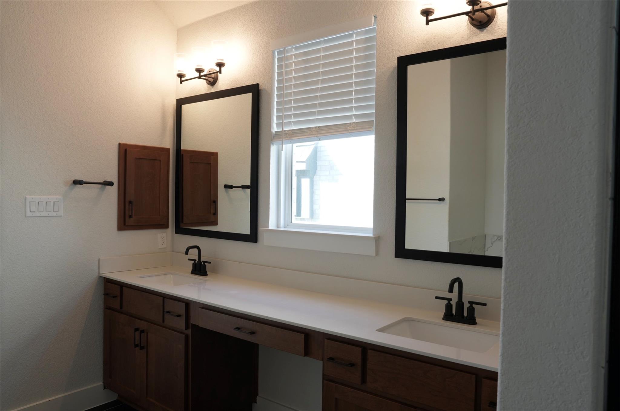 3812 Mercer Rd, Georgetown, TX 78628