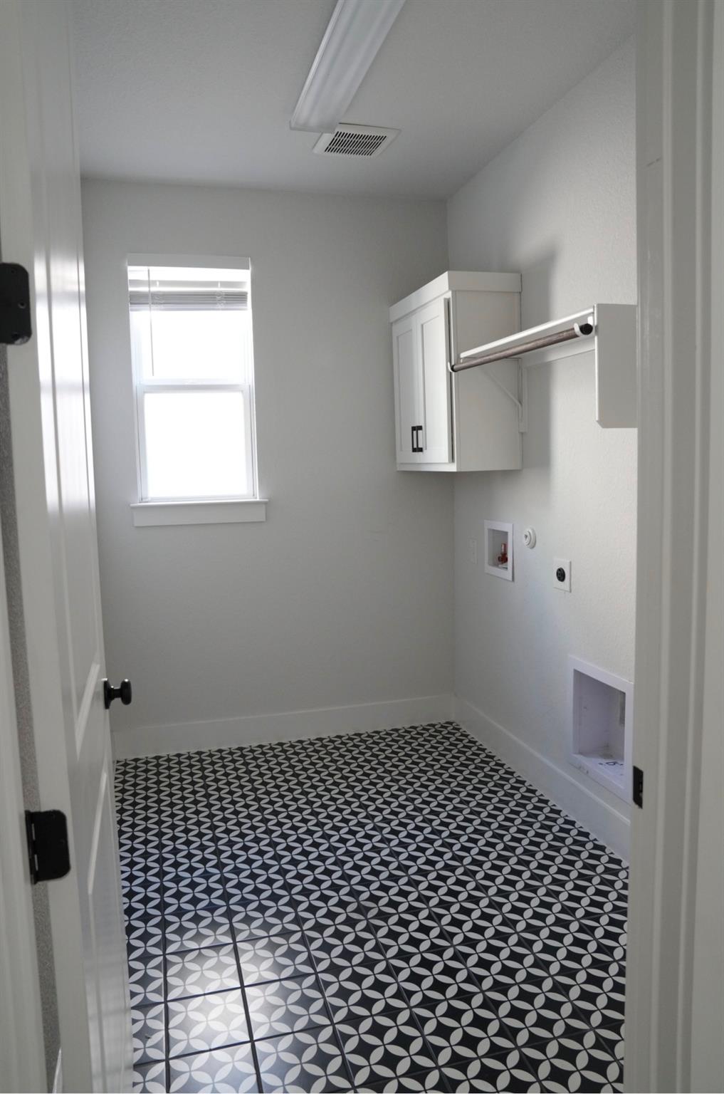 3812 Mercer Rd, Georgetown, TX 78628