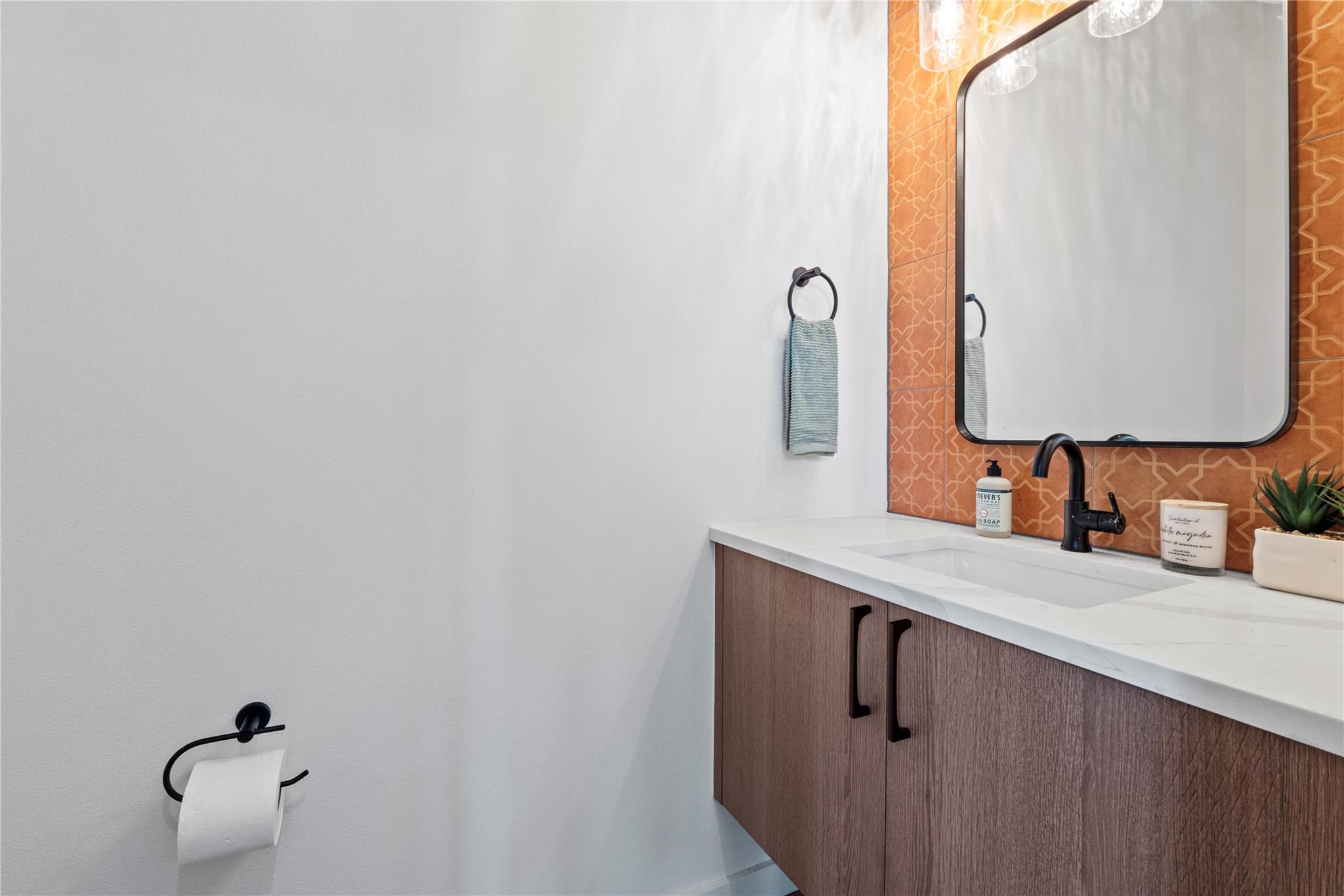 506 Krebs Ln # 2, Austin, TX 78704