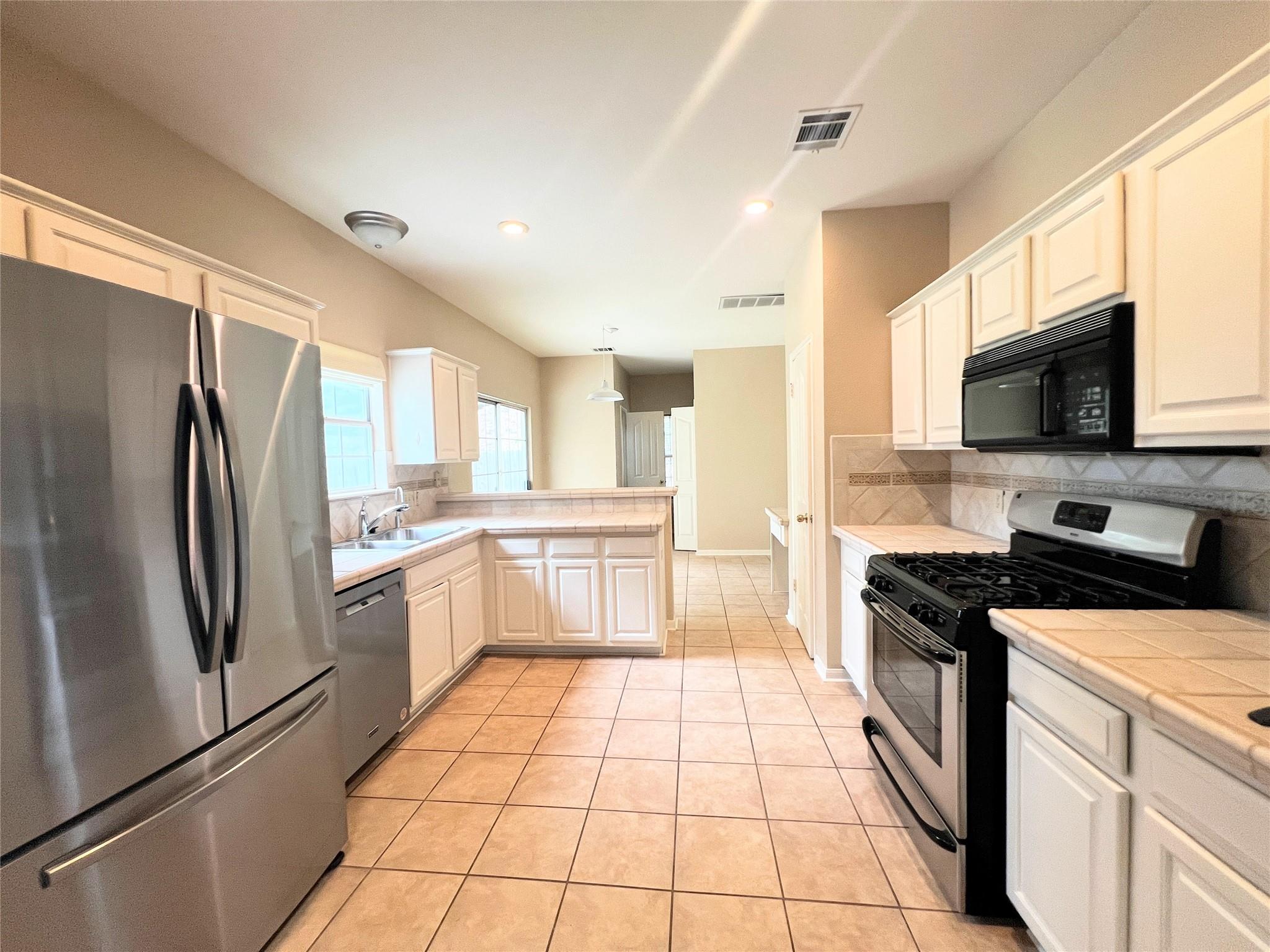 12416 Beartrap Ln, Austin, TX 78729