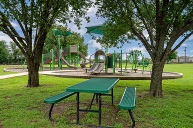 604 Belmont Dr, Georgetown, TX 78626