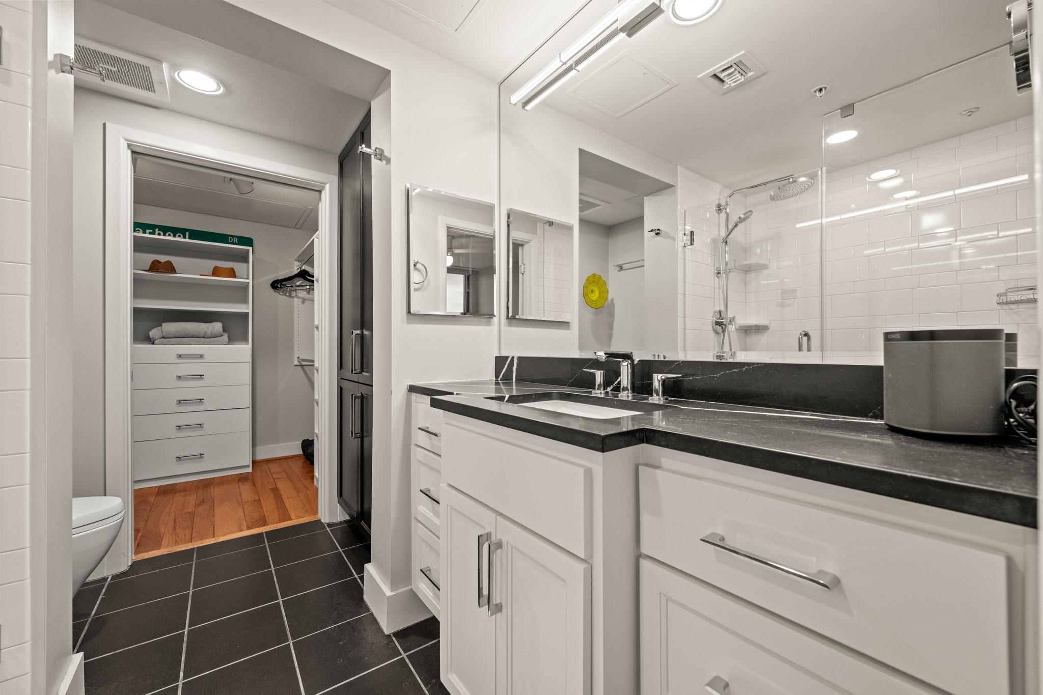 300 Bowie St # 3603, Austin, TX 78703