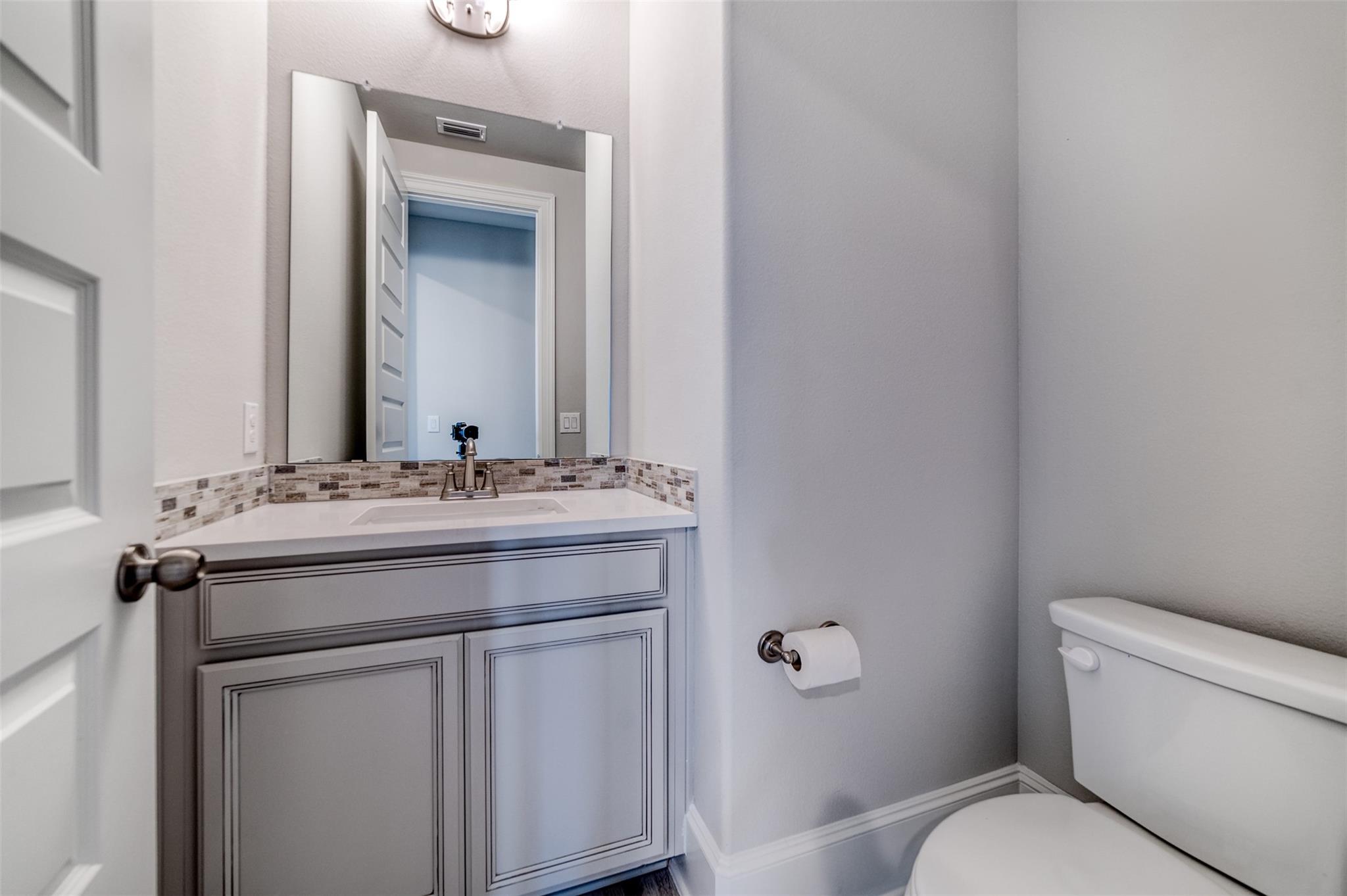 19500 Summit Glory Trl # 139, Spicewood, TX 78669