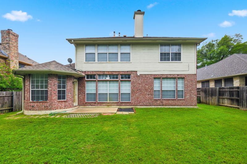 10008 Lachlan Dr, Austin, TX 78717