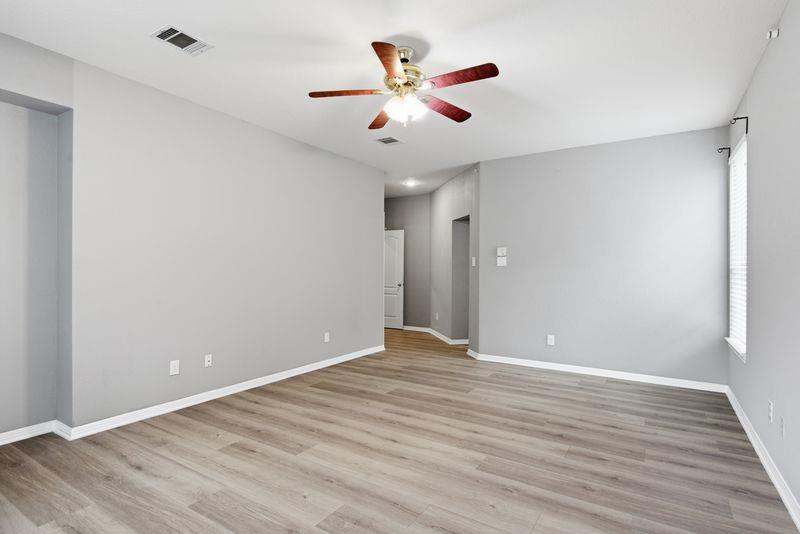 10008 Lachlan Dr, Austin, TX 78717