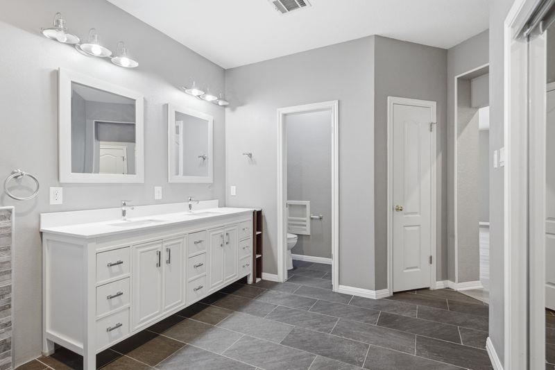 10008 Lachlan Dr, Austin, TX 78717