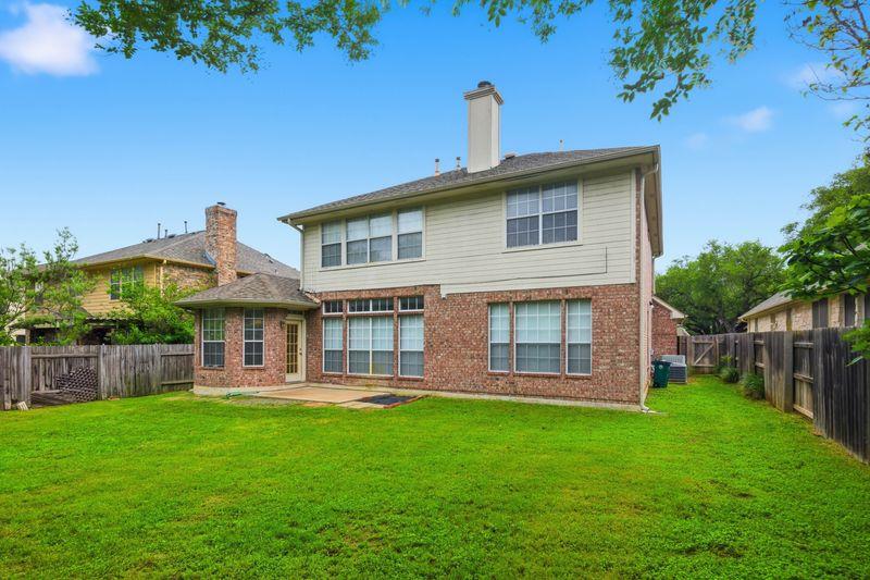 10008 Lachlan Dr, Austin, TX 78717