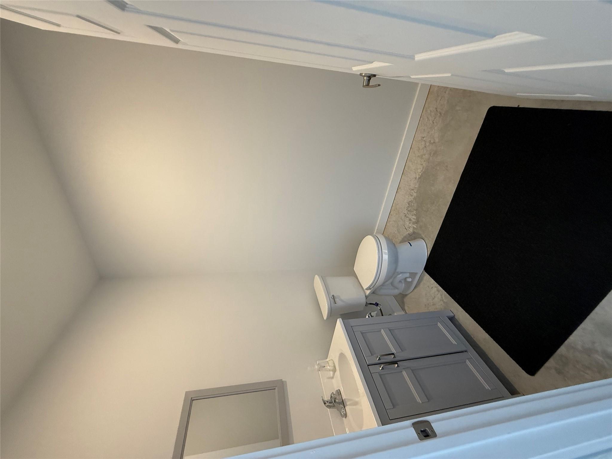 150 Russell Ln # 9, Dripping Springs, TX 78620