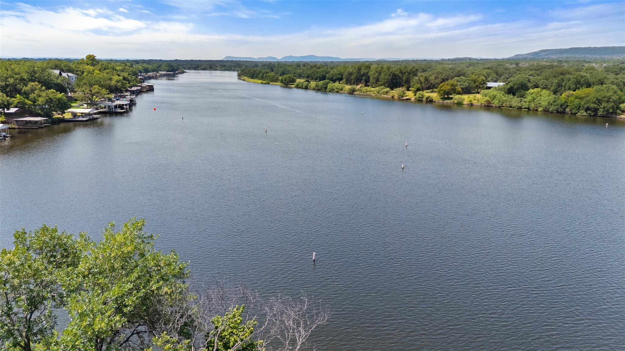 302 Seneca Dr, Burnet, TX 78611