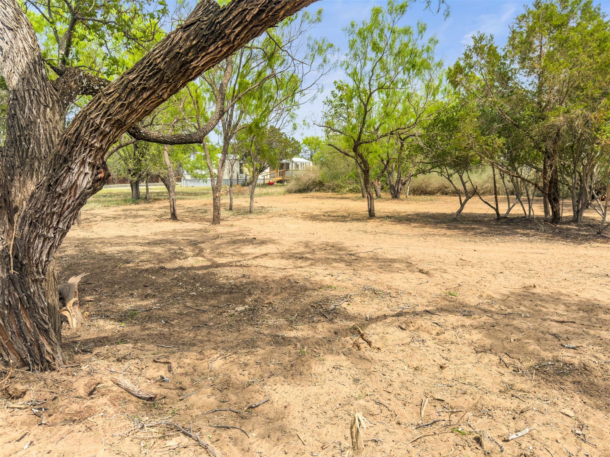 296 Seneca Dr, Burnet, TX 78611