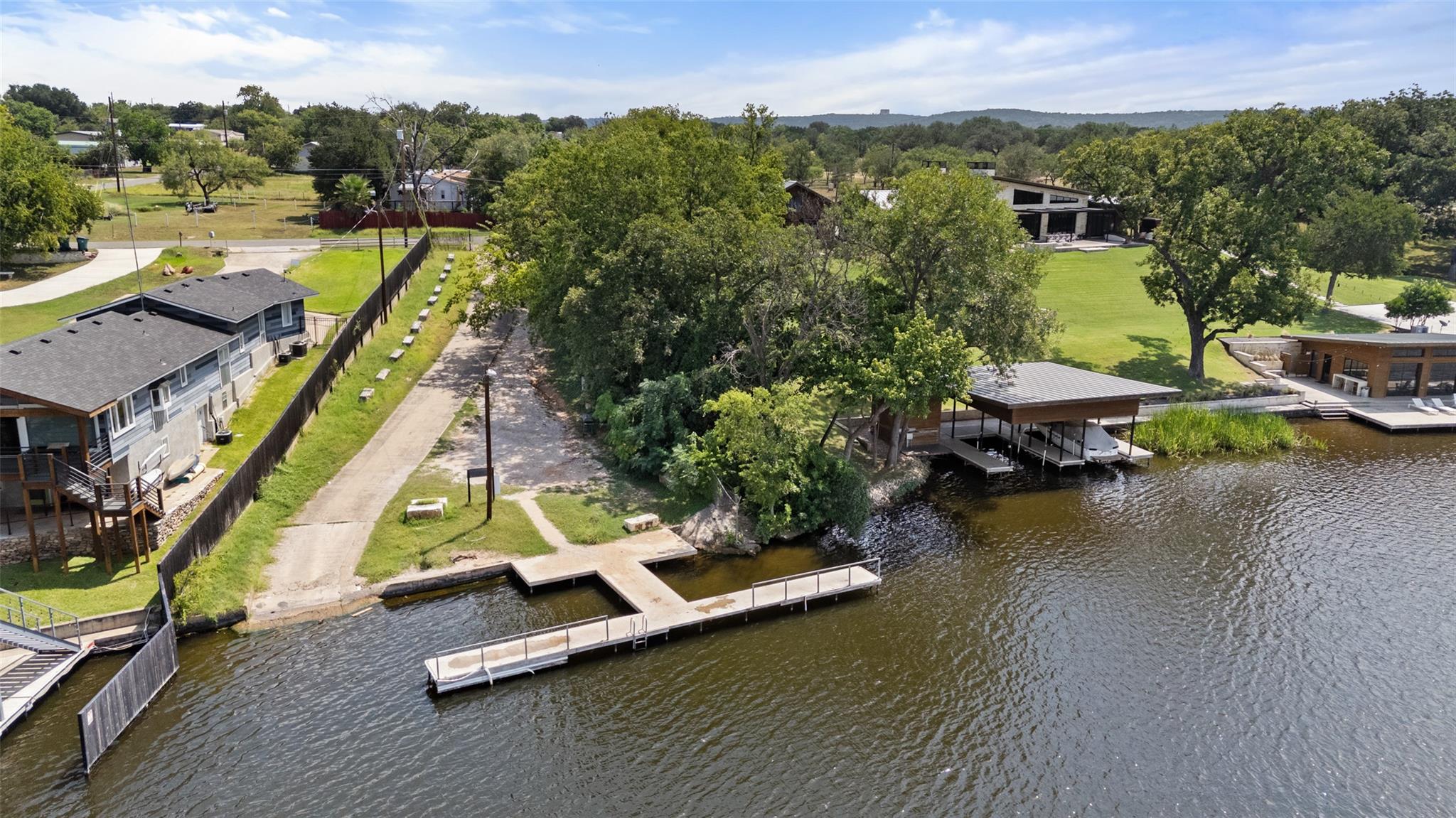 296 Seneca Dr, Burnet, TX 78611