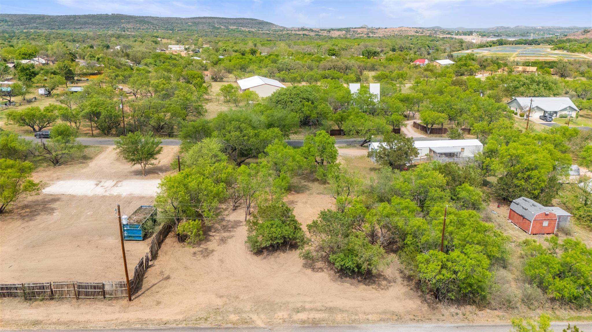 296 Seneca Dr, Burnet, TX 78611