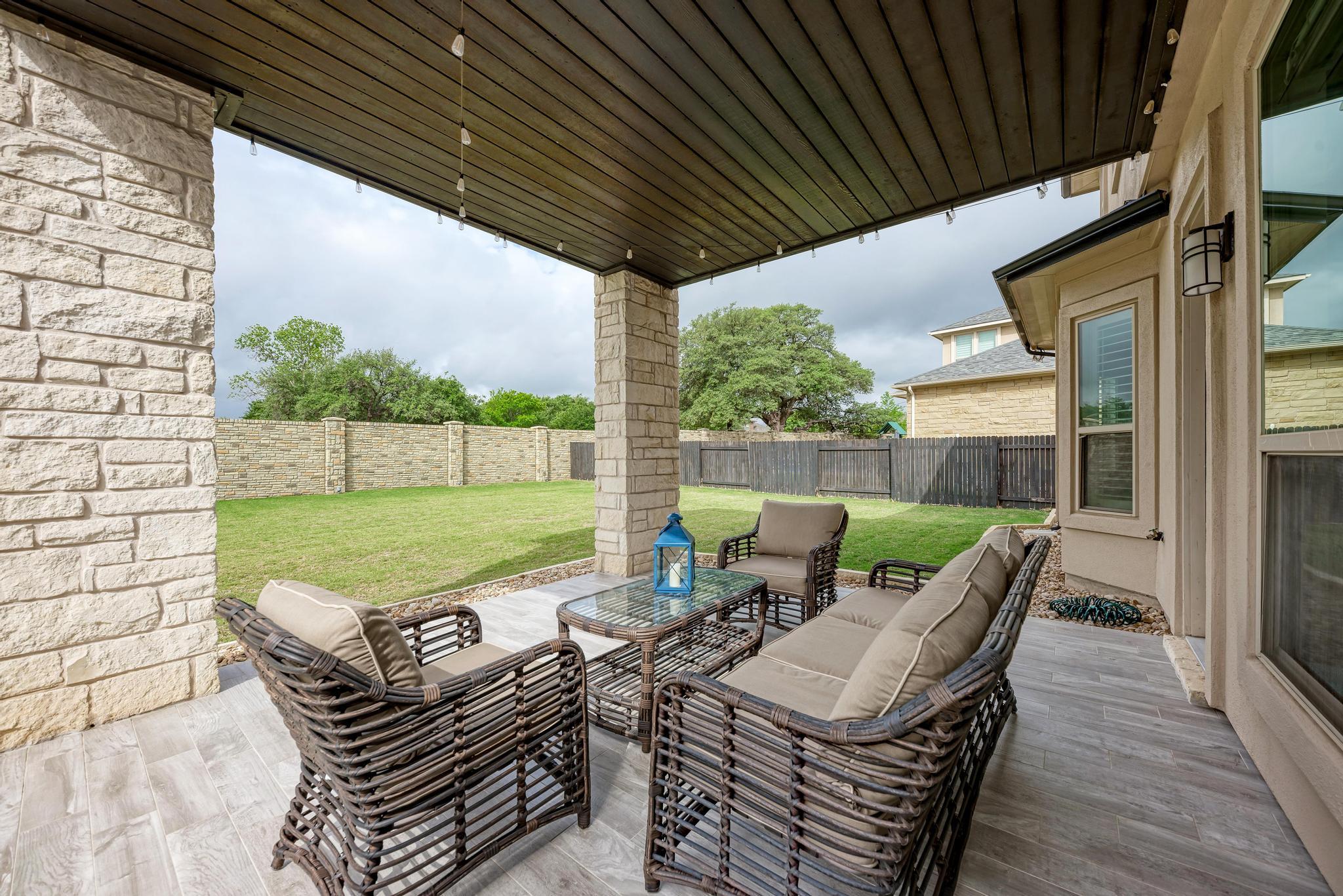 400 Southern Carina Dr, Round Rock, TX 78681