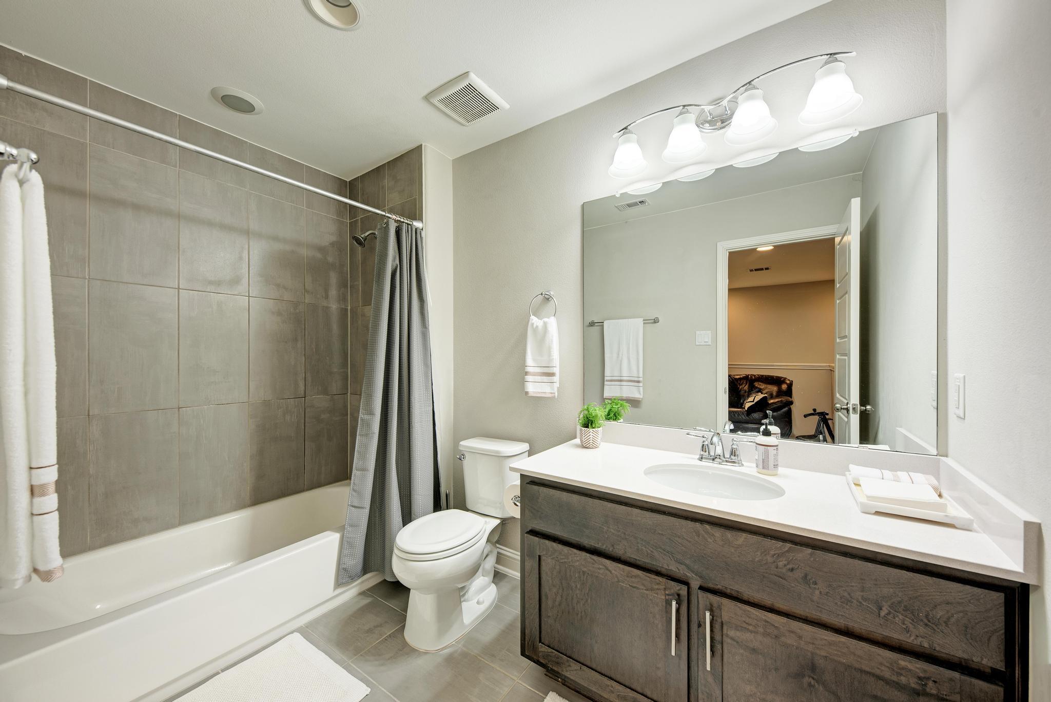 400 Southern Carina Dr, Round Rock, TX 78681