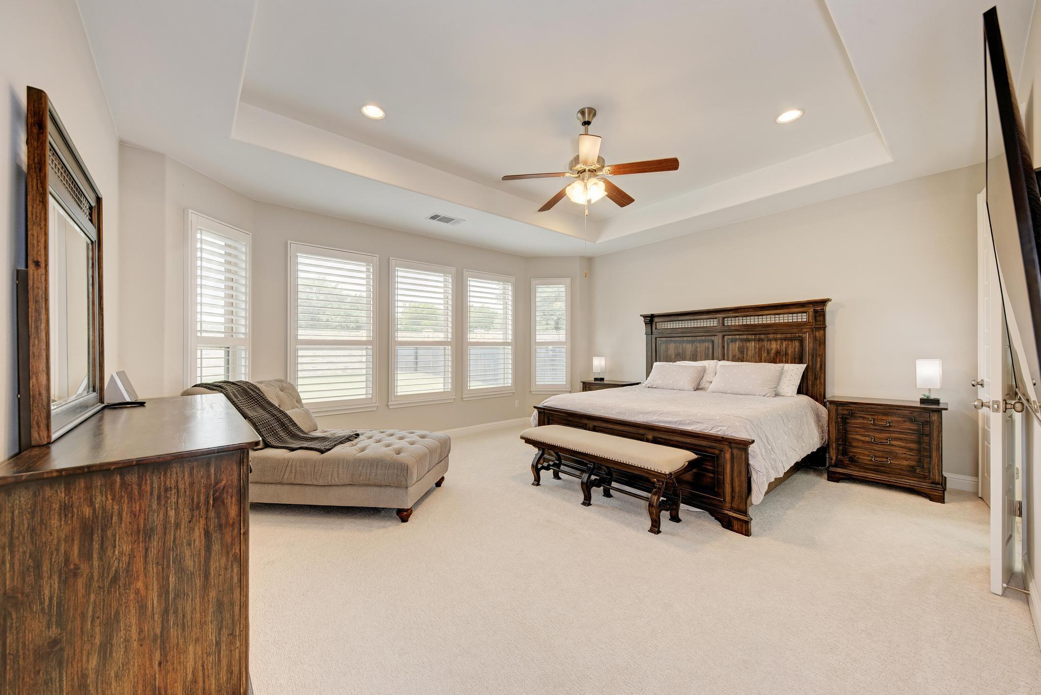 400 Southern Carina Dr, Round Rock, TX 78681