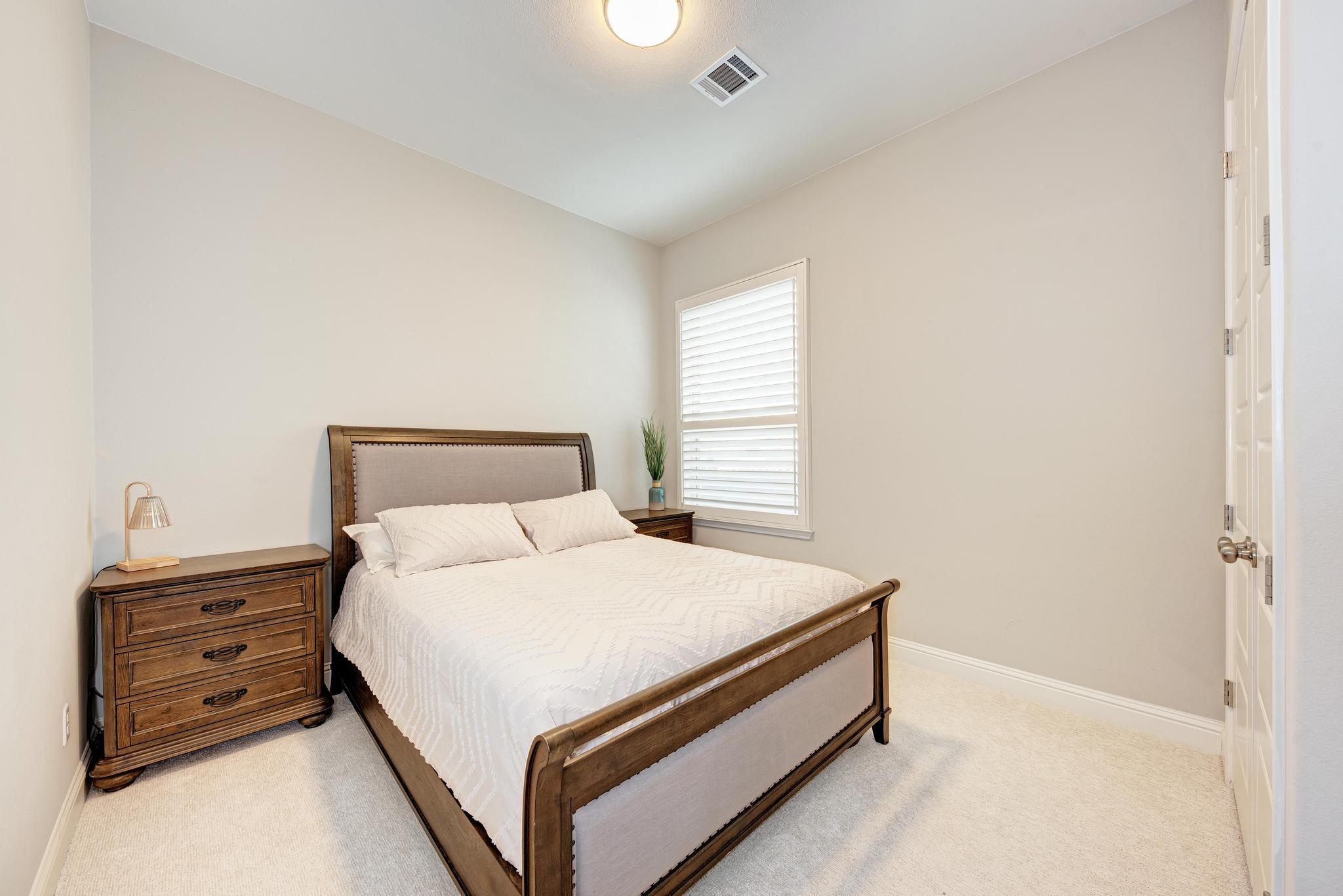 400 Southern Carina Dr, Round Rock, TX 78681