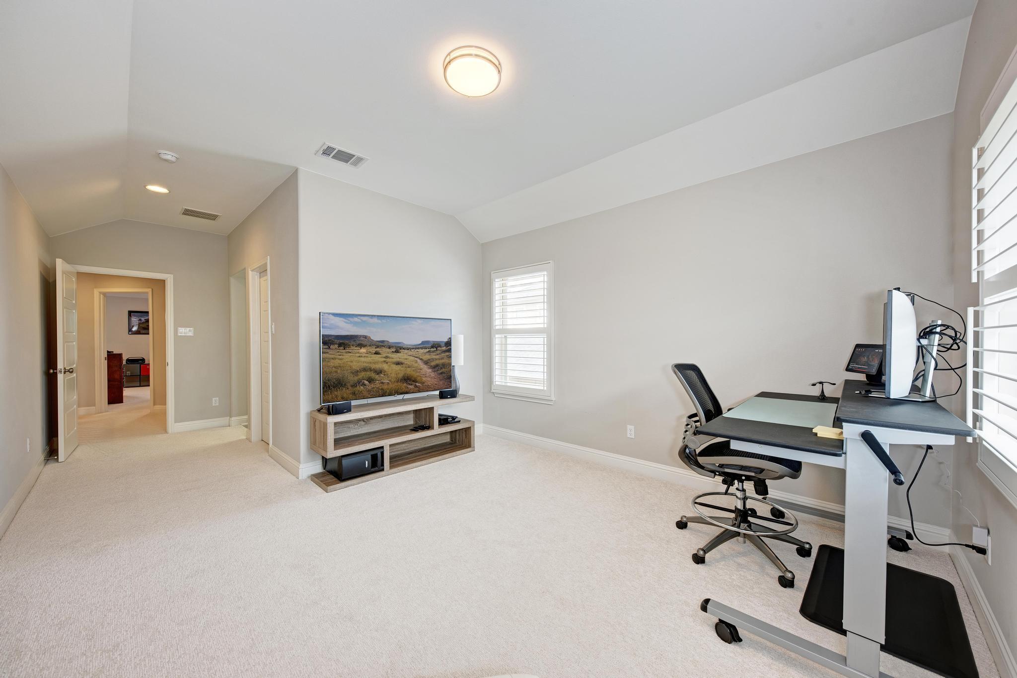 400 Southern Carina Dr, Round Rock, TX 78681