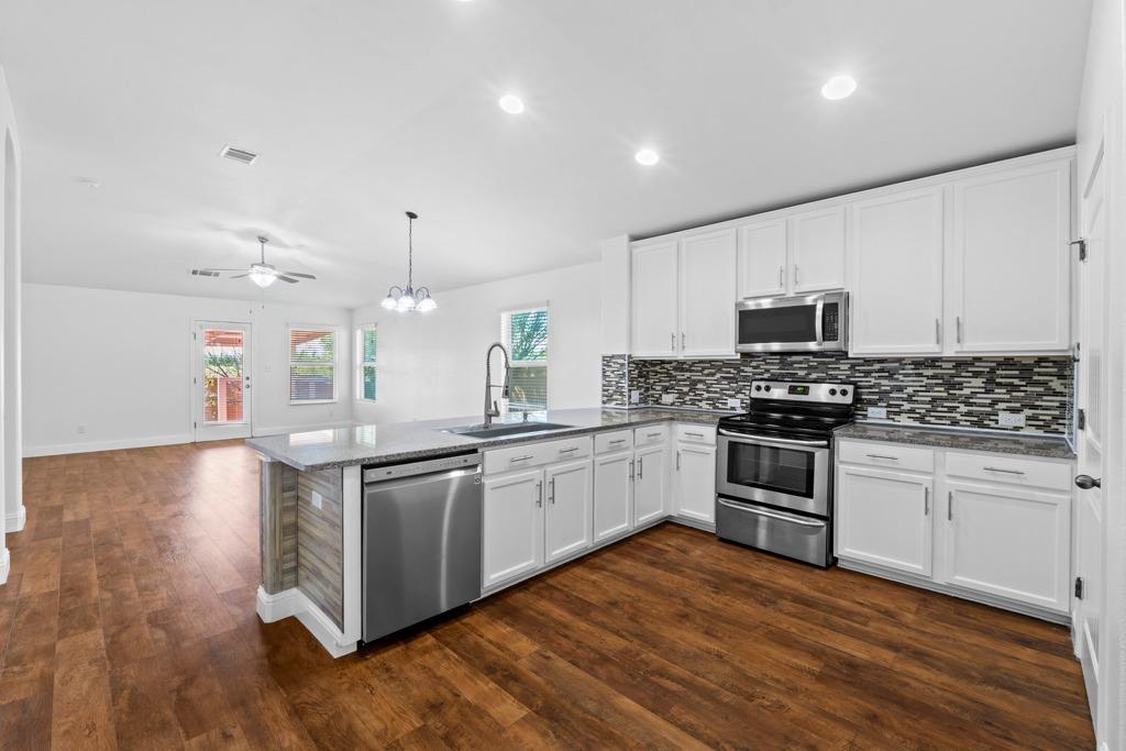 17120 Bridgefarmer Blvd, Pflugerville, TX 78660