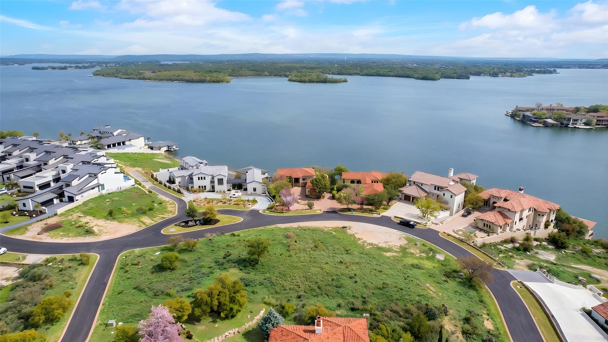 1328 Apache Tears St, Horseshoe Bay, TX 78657