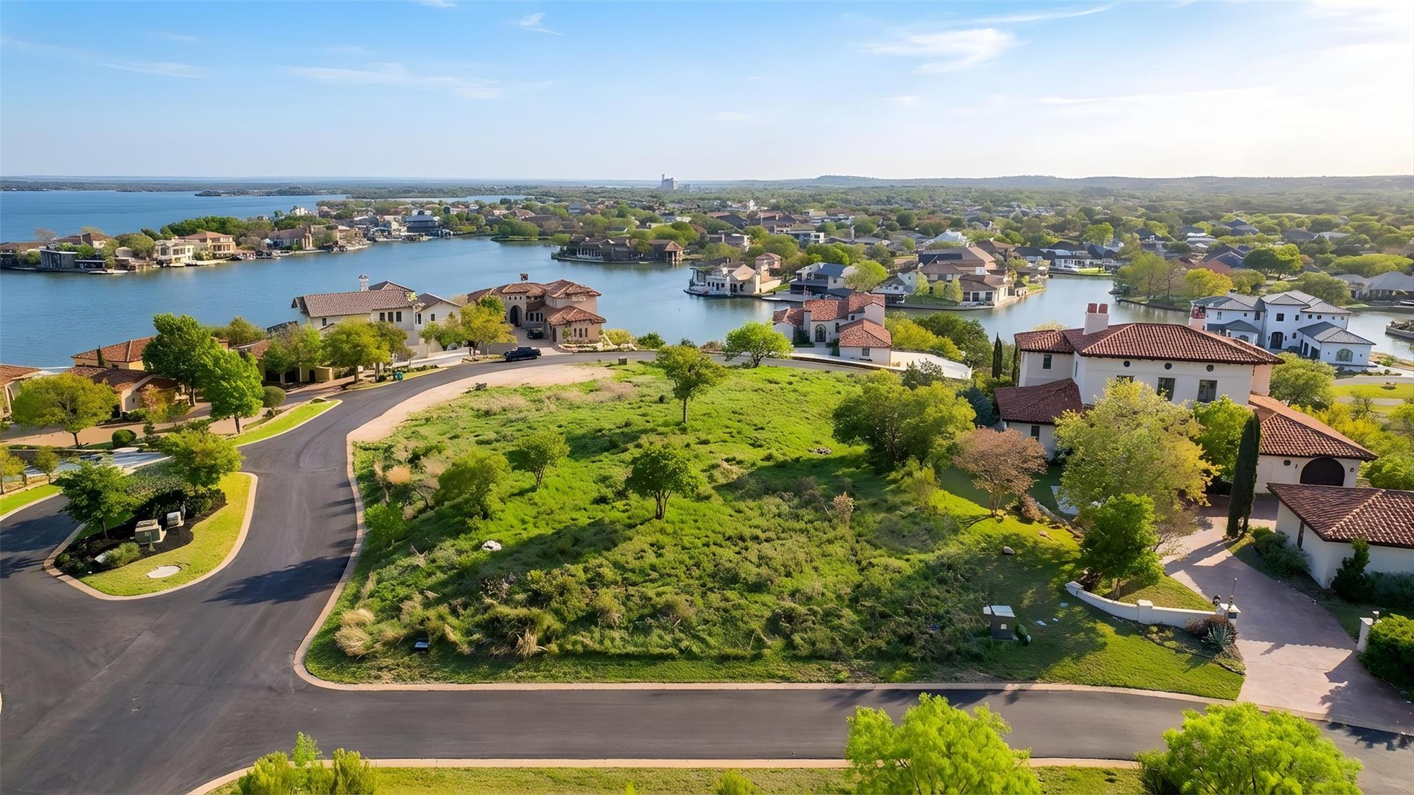 1328 Apache Tears St, Horseshoe Bay, TX 78657