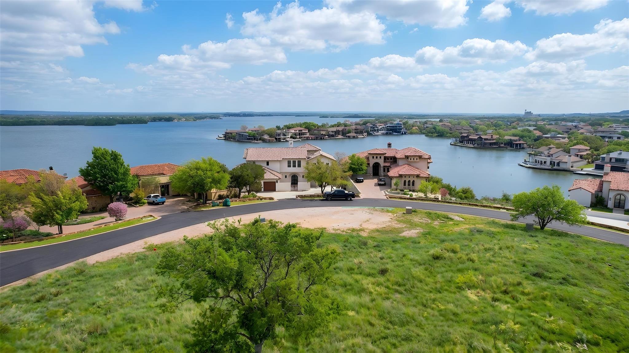 1328 Apache Tears St, Horseshoe Bay, TX 78657