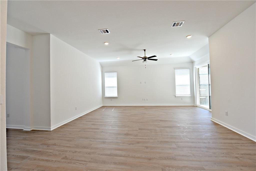 229 Indian Shoal Dr, Georgetown, TX 78628