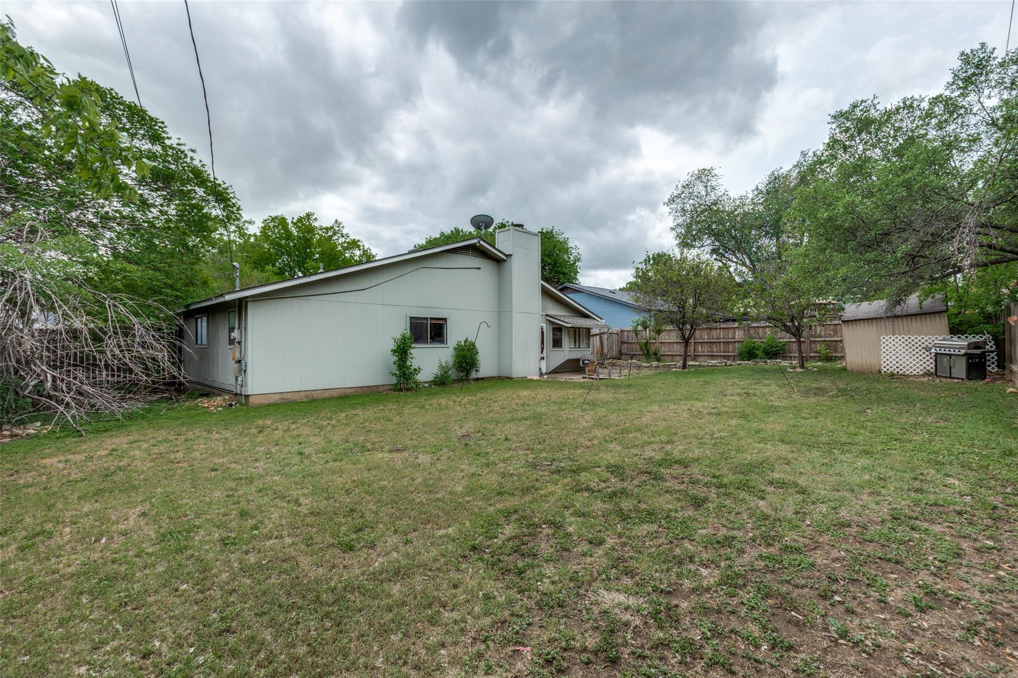 708 Greenwich Pl, Round Rock, TX 78664