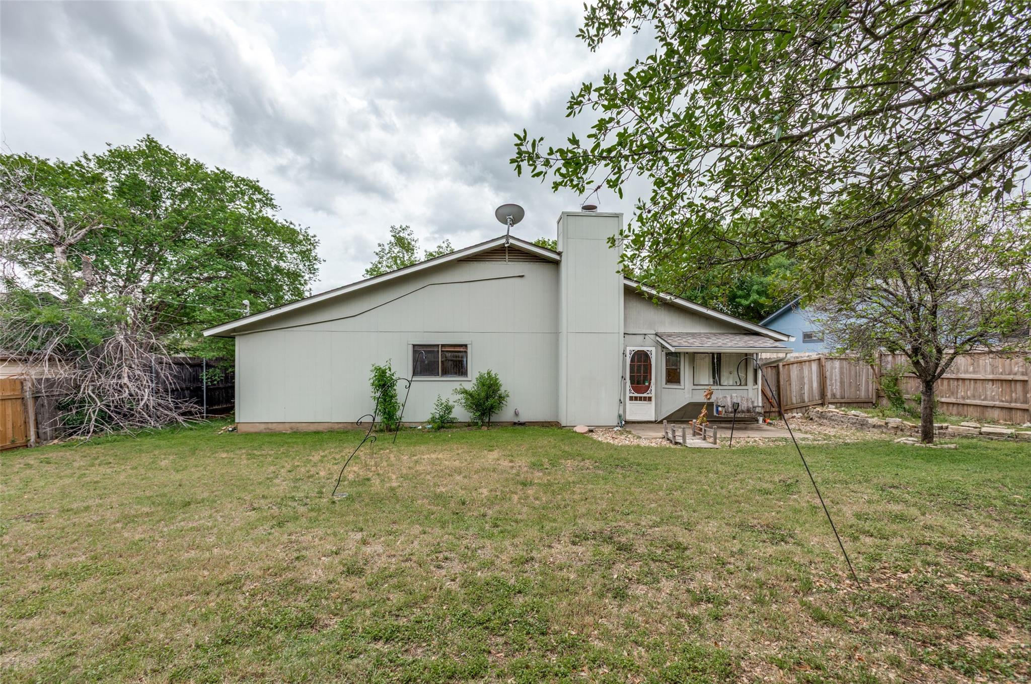 708 Greenwich Pl, Round Rock, TX 78664