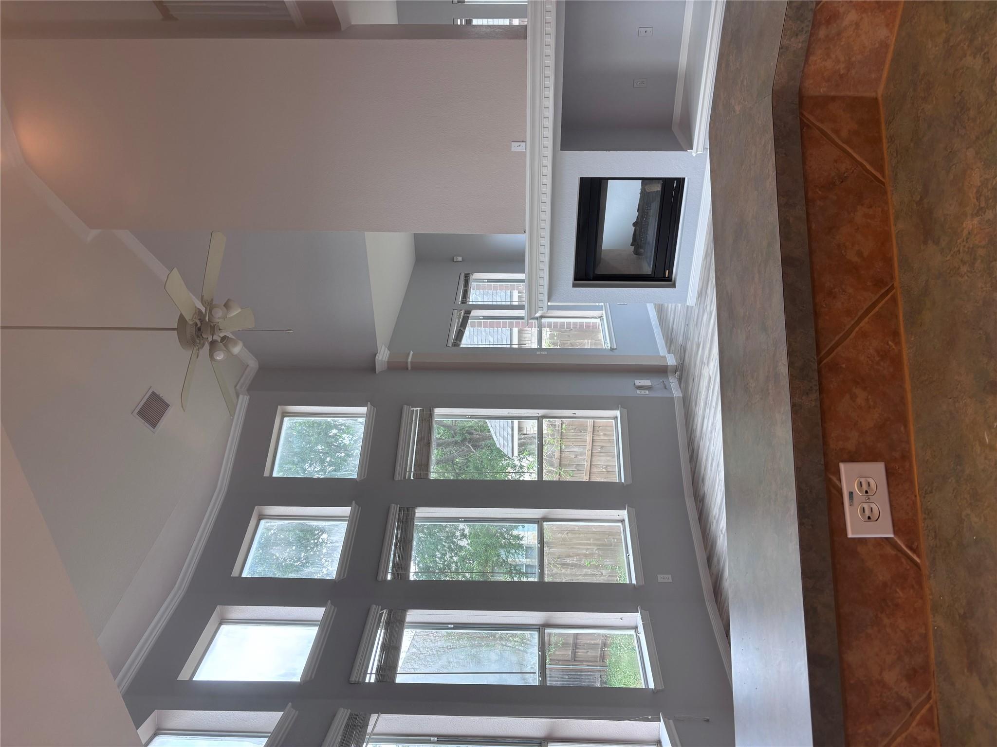 1704 Lynnville Trl, Austin, TX 78727