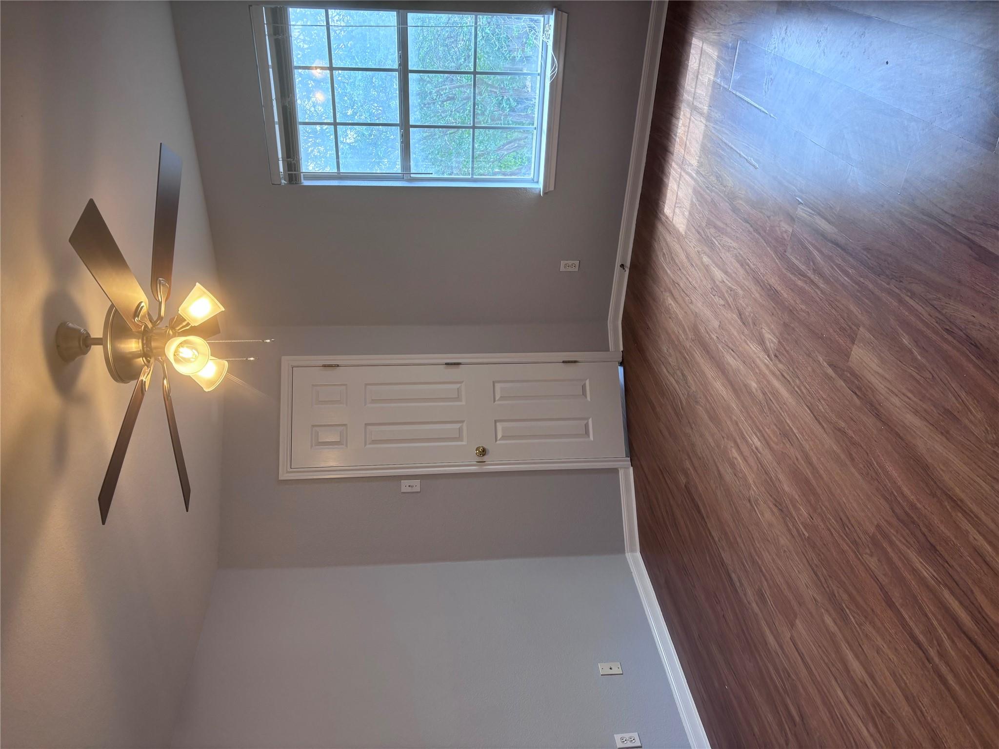 1704 Lynnville Trl, Austin, TX 78727