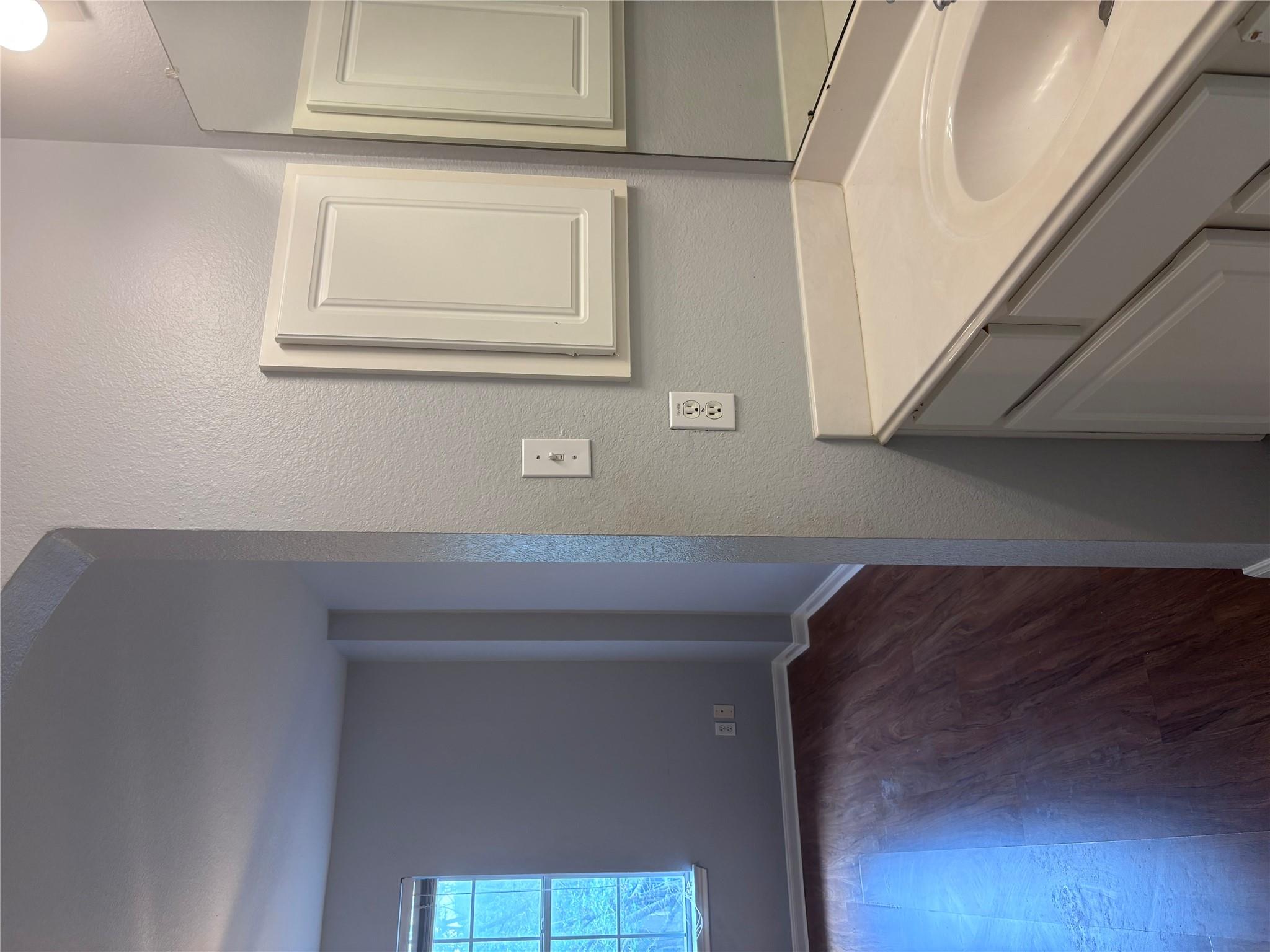 1704 Lynnville Trl, Austin, TX 78727