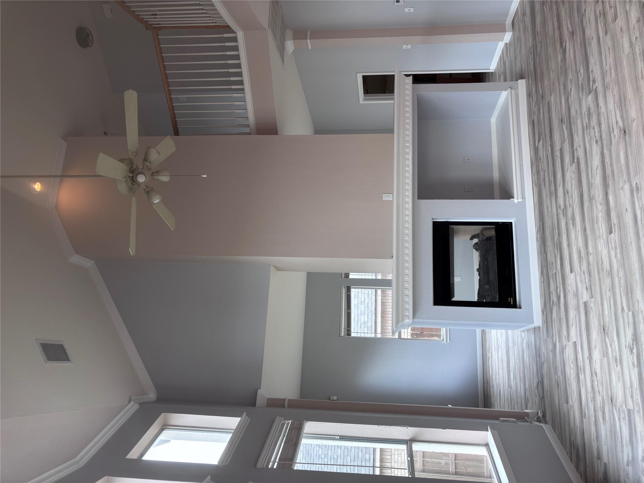 1704 Lynnville Trl, Austin, TX 78727