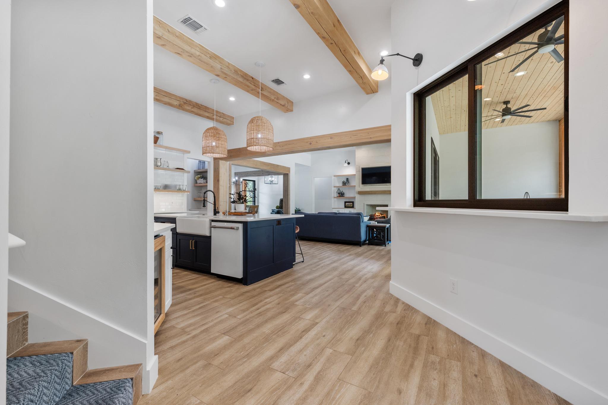 111 Florentine, Horseshoe Bay, TX 78657