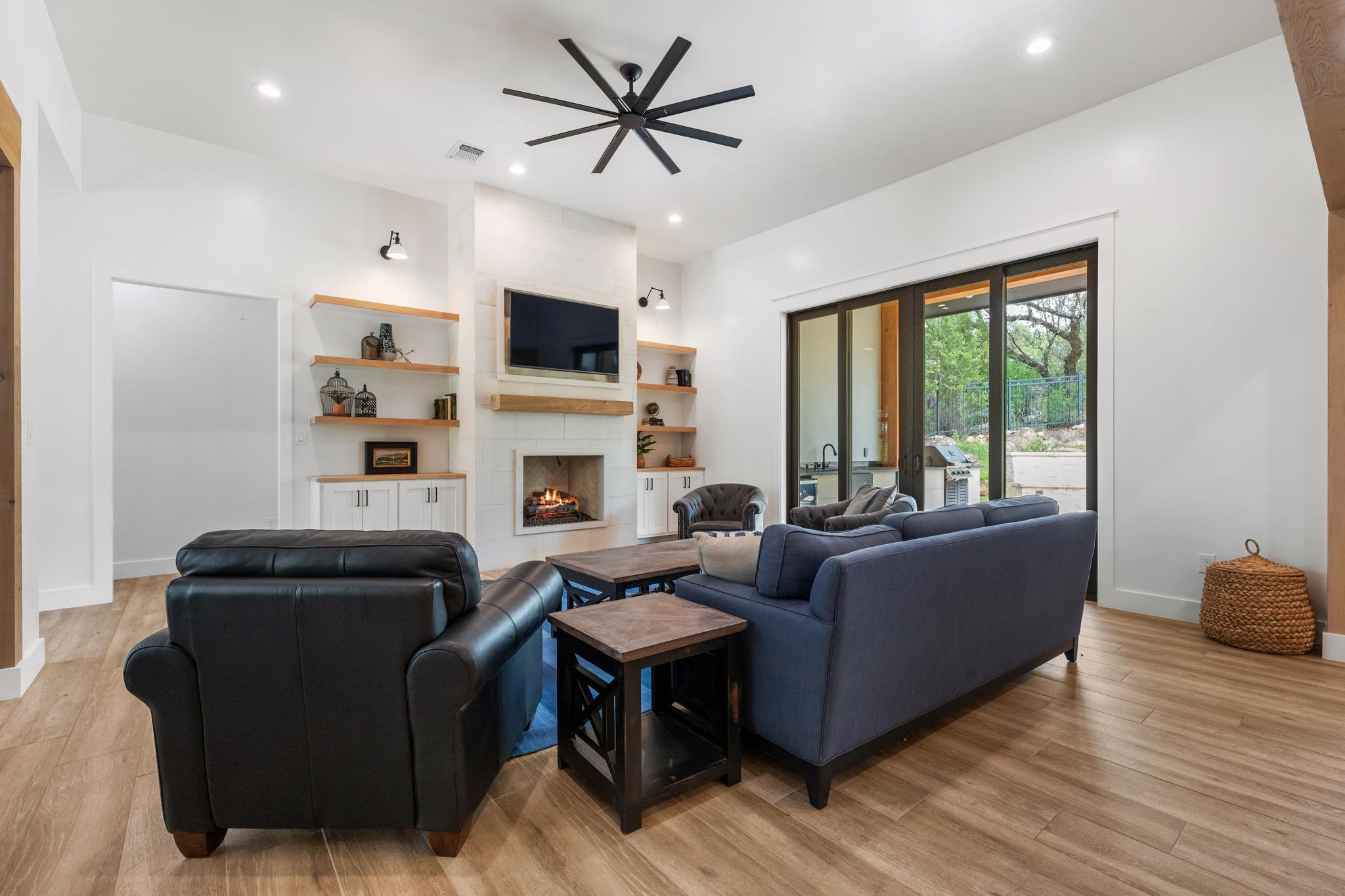 111 Florentine, Horseshoe Bay, TX 78657