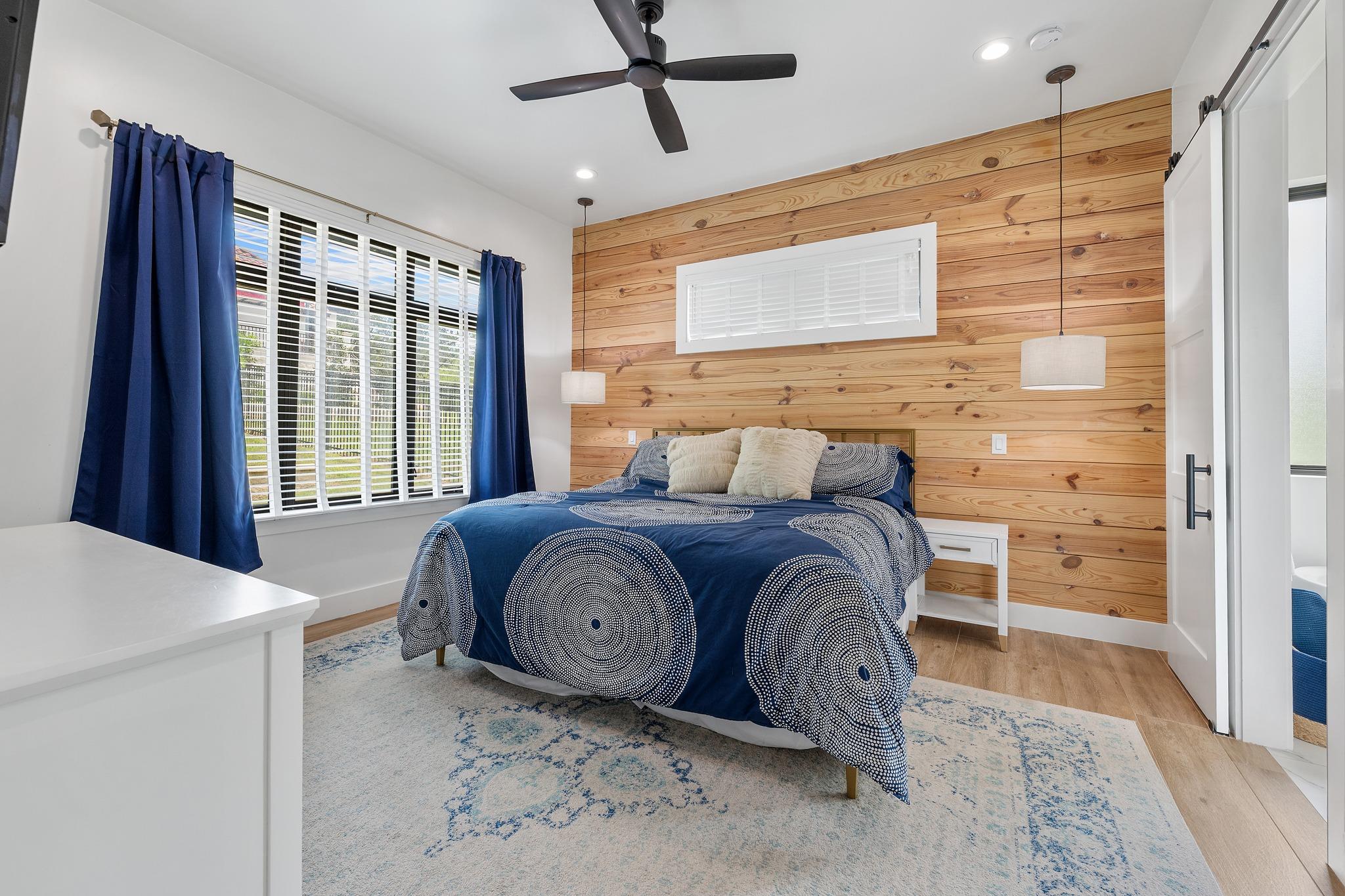 111 Florentine, Horseshoe Bay, TX 78657