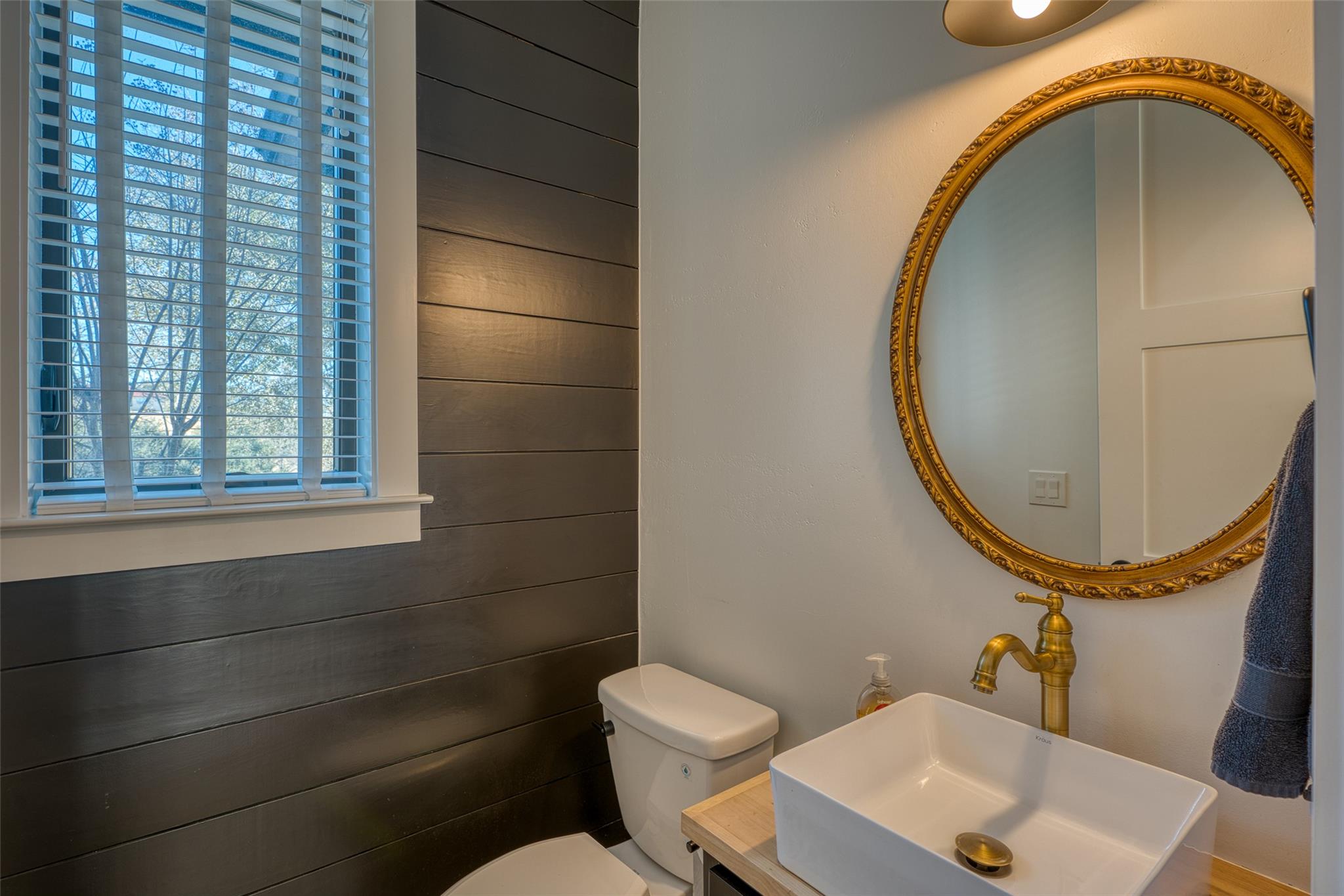 111 Florentine, Horseshoe Bay, TX 78657