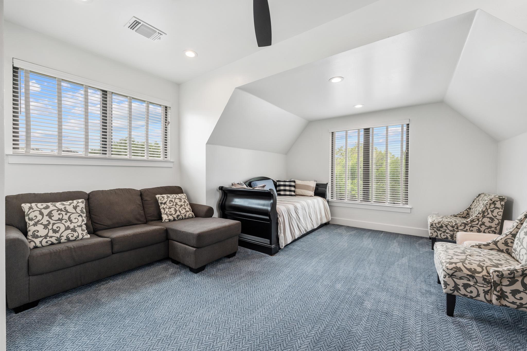 111 Florentine, Horseshoe Bay, TX 78657