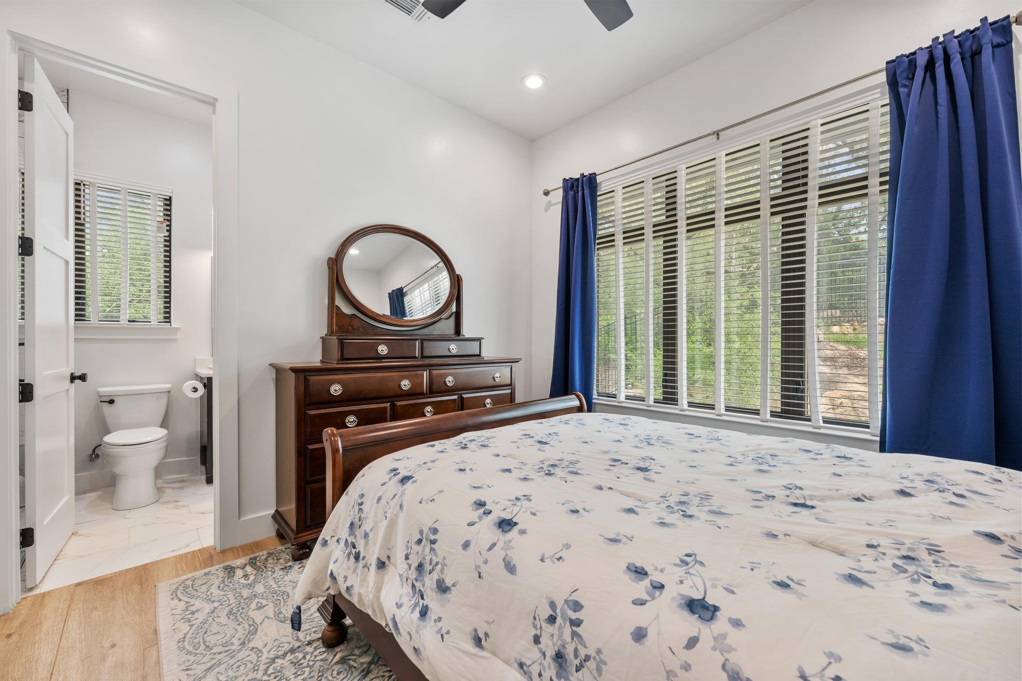 111 Florentine, Horseshoe Bay, TX 78657