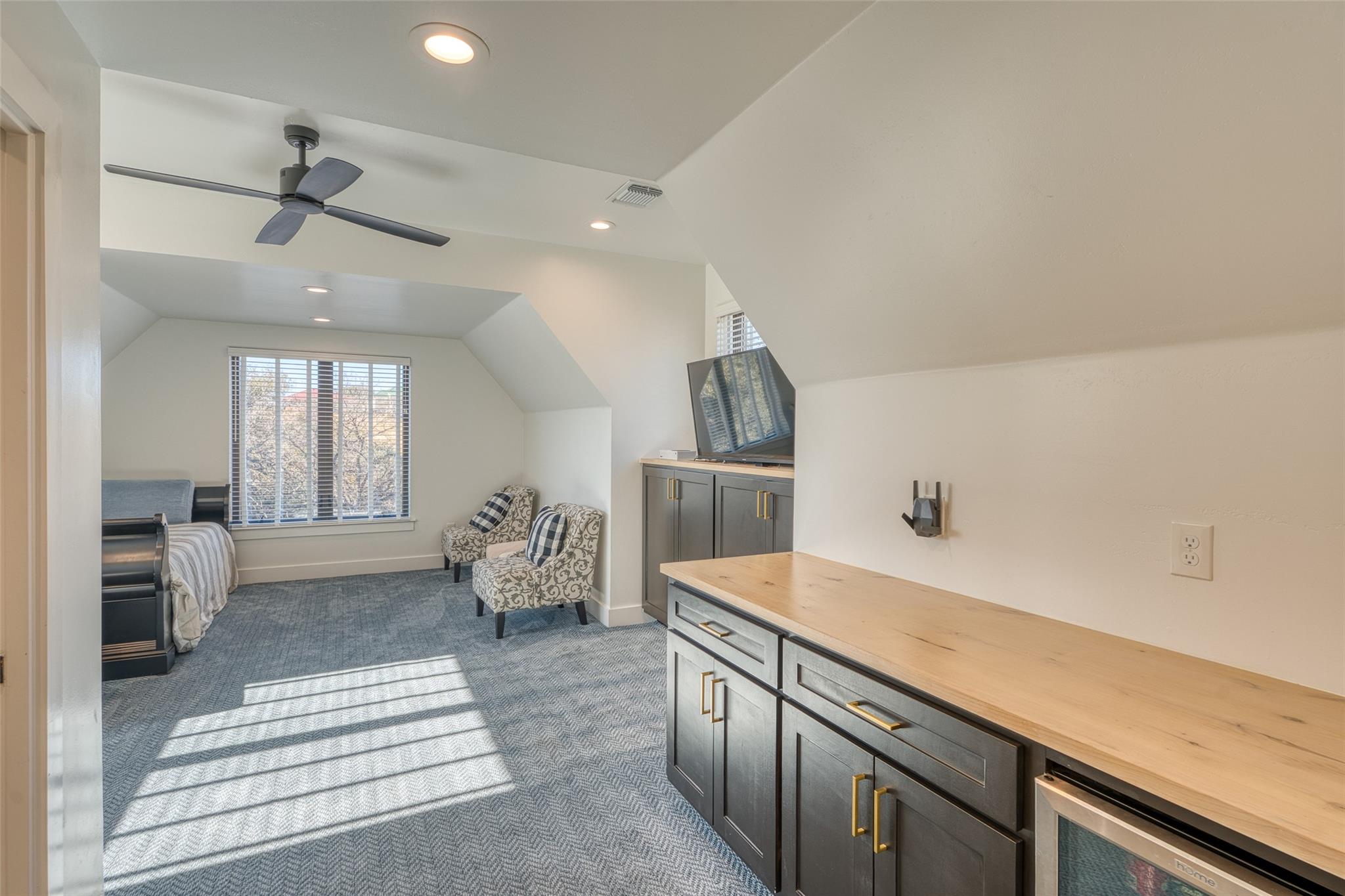 111 Florentine, Horseshoe Bay, TX 78657